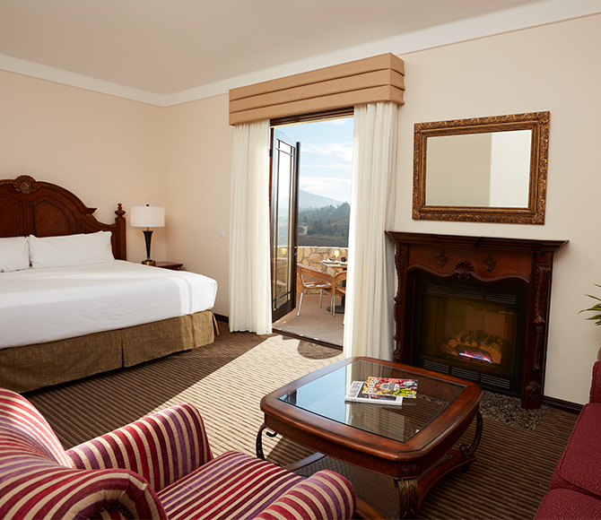 MOUNTAIN VIEW KING VILLA