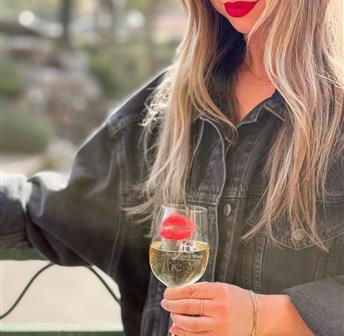 Dance The Night Away: Galentine's 